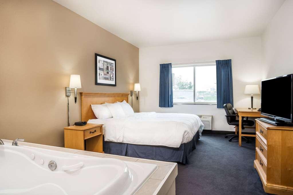 Baymont By Wyndham Indianapolis Northeast Hotel Quarto foto